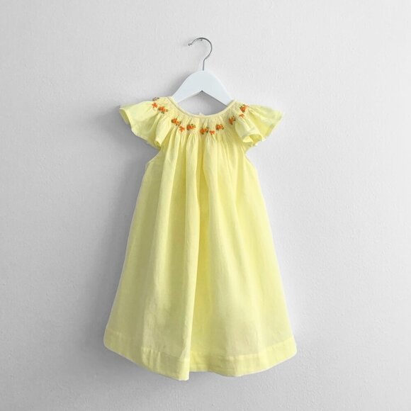 Other - NWT Pretty Girls Smocked Bishop Dress Lovely Spring Flowers Embroidery Cute 6Y